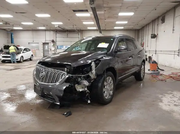 5GAKVCKD1HJ166630 2017 BUICK ENCLAVE - Image 2
