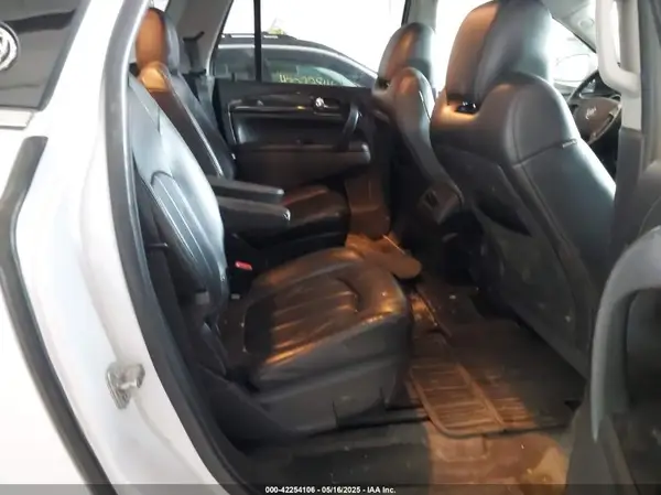 5GAKVCKD1HJ335772 2017 BUICK ENCLAVE - Image 8