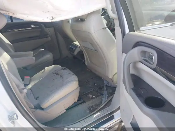 5GAKVCKD3GJ247613 2016 BUICK ENCLAVE - Image 8