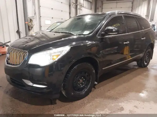 5GAKVCKD3HJ282413 2017 BUICK ENCLAVE - Image 2
