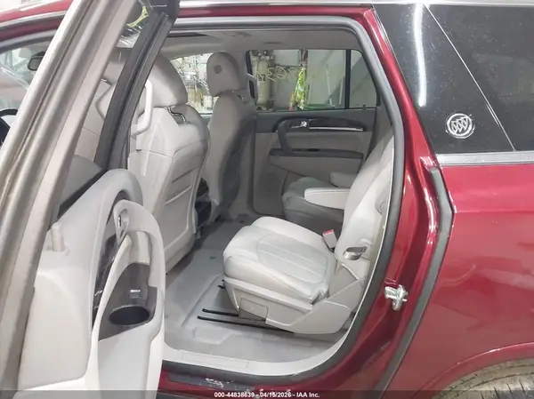 5GAKVCKD3HJ327088 2017 BUICK ENCLAVE - Image 8