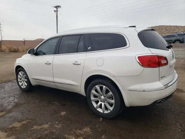 5GAKVCKD3HJ344036 2017 BUICK ENCLAVE - Image 2