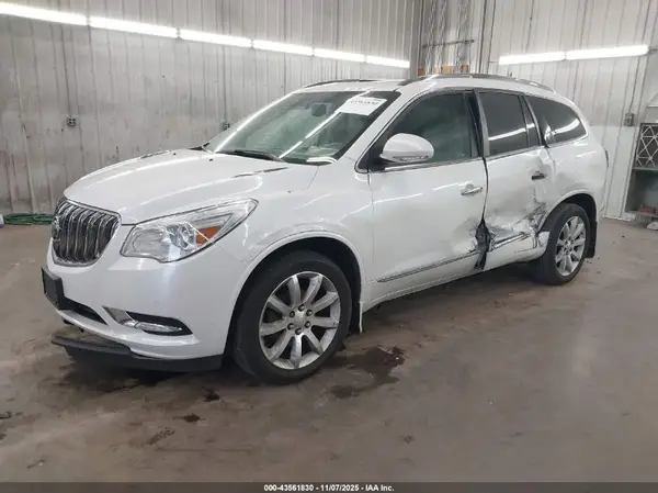5GAKVCKD4HJ162992 2017 BUICK ENCLAVE - Image 2