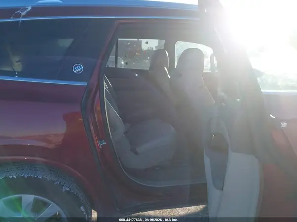 5GAKVCKD5GJ213169 2016 BUICK ENCLAVE - Image 8