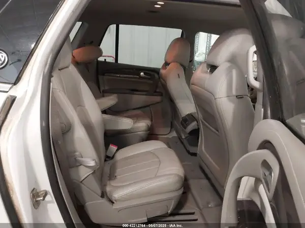 5GAKVCKD5HJ103398 2017 BUICK ENCLAVE - Image 8
