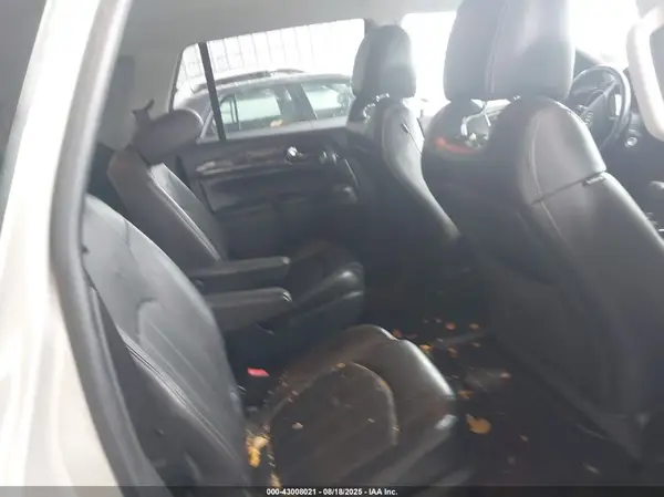 5GAKVCKD5HJ183043 2017 BUICK ENCLAVE - Image 8
