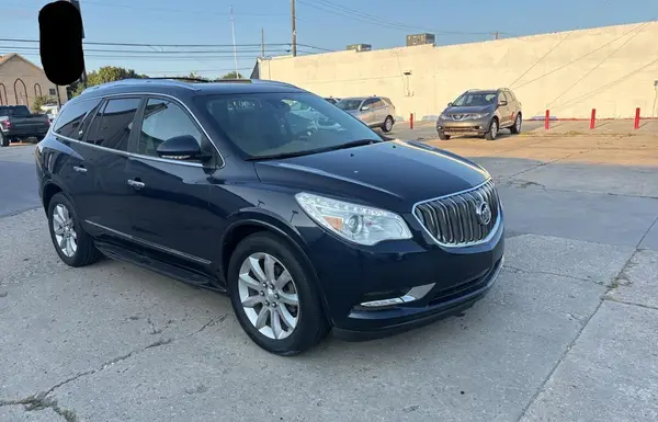 5GAKVCKD5HJ218096 2017 BUICK ENCLAVE - Image 1