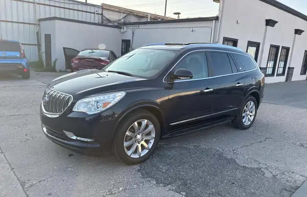 5GAKVCKD5HJ218096 2017 BUICK ENCLAVE - Image 2