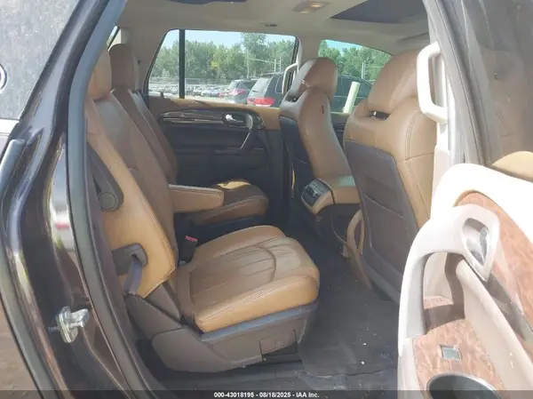 5GAKVCKD5HJ272577 2017 BUICK ENCLAVE - Image 8