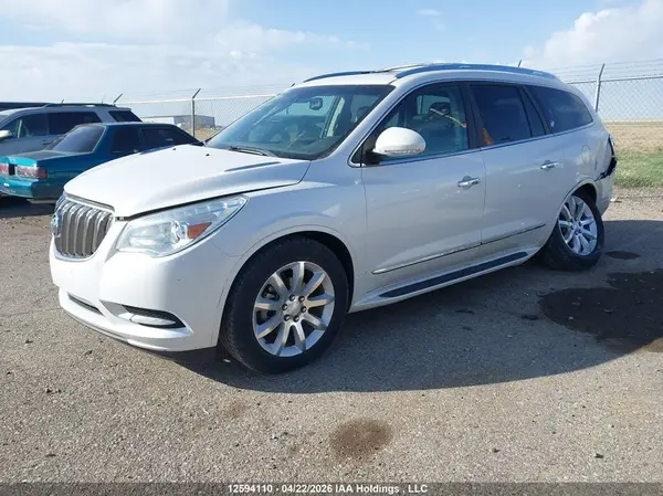 5GAKVCKD6HJ304775 2017 BUICK ENCLAVE - Image 2