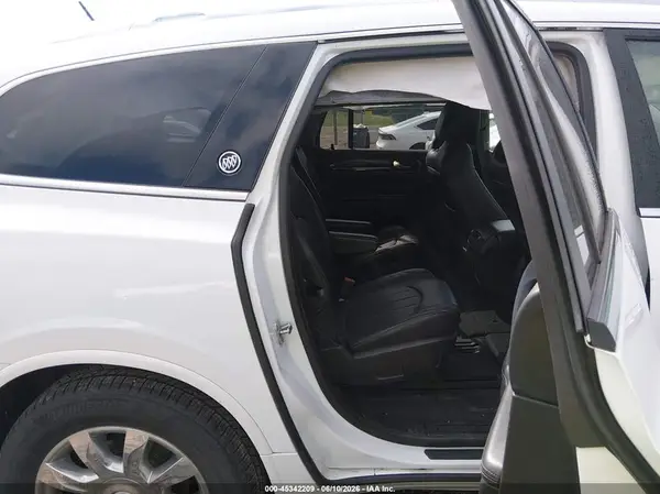 5GAKVCKD7HJ309239 2017 BUICK ENCLAVE - Image 8