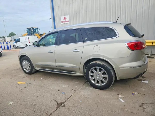 5GAKVCKD8GJ181057 2016 BUICK ENCLAVE - Image 2