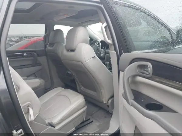 5GAKVCKD8HJ121653 2017 BUICK ENCLAVE - Image 8