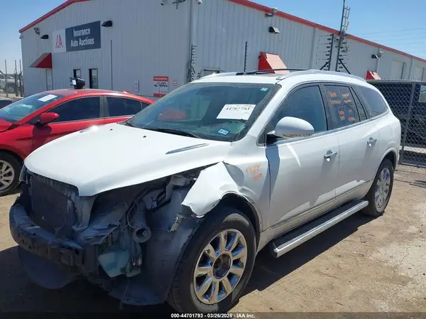 5GAKVCKD8HJ341097 2017 BUICK ENCLAVE - Image 2