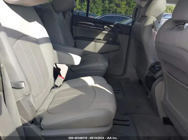 5GAKVCKD9GJ112085 2016 BUICK ENCLAVE - Image 8