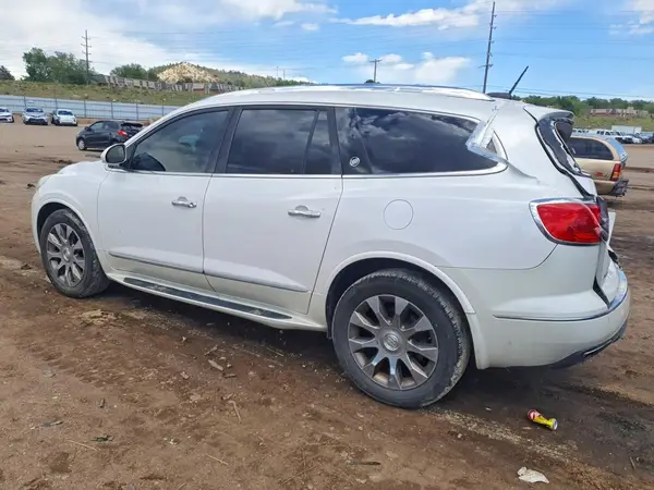 5GAKVCKDXGJ275330 2016 BUICK ENCLAVE - Image 2