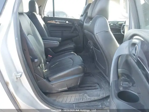 5GAKVCKDXHJ175861 2017 BUICK ENCLAVE - Image 8