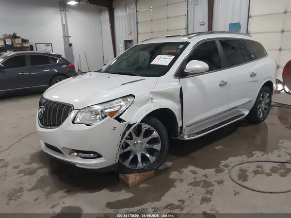5GAKVCKDXHJ184656 2017 BUICK ENCLAVE - Image 2