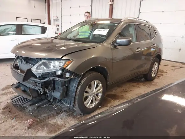 5N1AT2MM0GC762852 2016 NISSAN ROGUE - Image 2