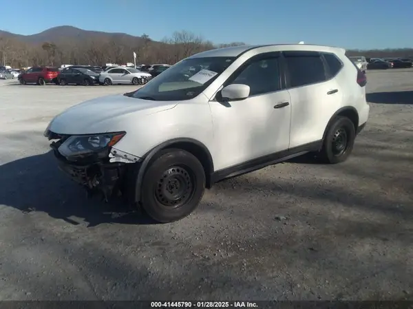5N1AT2MM0HC806656 2017 NISSAN ROGUE - Image 2