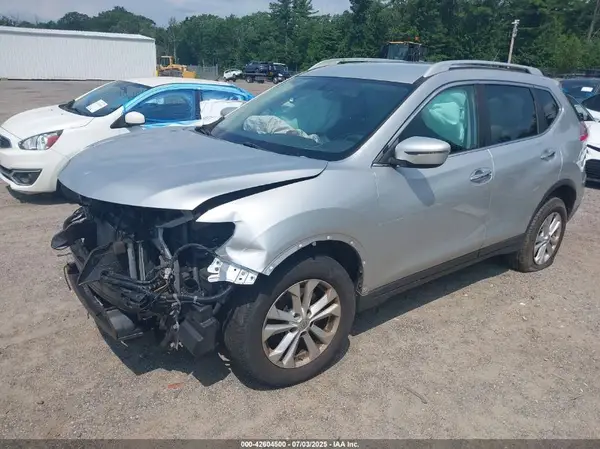 5N1AT2MM1GC775643 2016 NISSAN ROGUE - Image 2