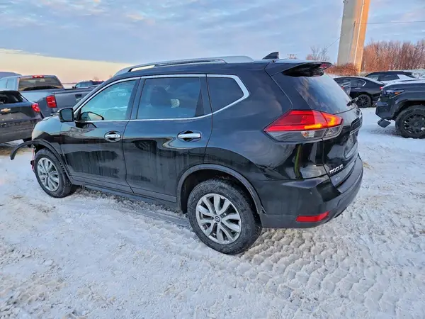 5N1AT2MM1HC730624 2017 NISSAN ROGUE - Image 2