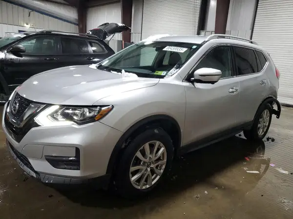5N1AT2MM2HC775927 2017 NISSAN ROGUE - Image 1