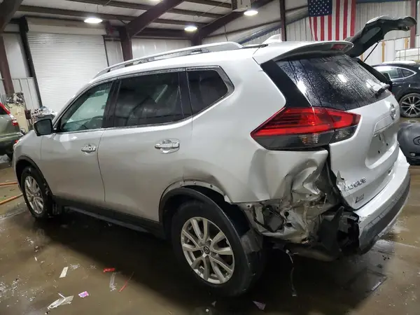 5N1AT2MM2HC775927 2017 NISSAN ROGUE - Image 2