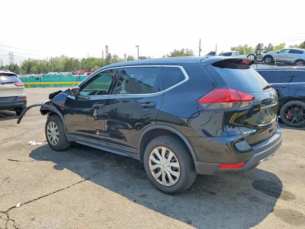 5N1AT2MM2HC813642 2017 NISSAN ROGUE - Image 2
