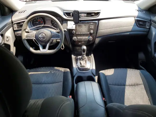 5N1AT2MM2HC813642 2017 NISSAN ROGUE - Image 8