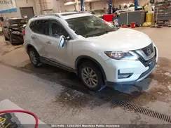 5N1AT2MM2HC852067 2017 NISSAN ROGUE