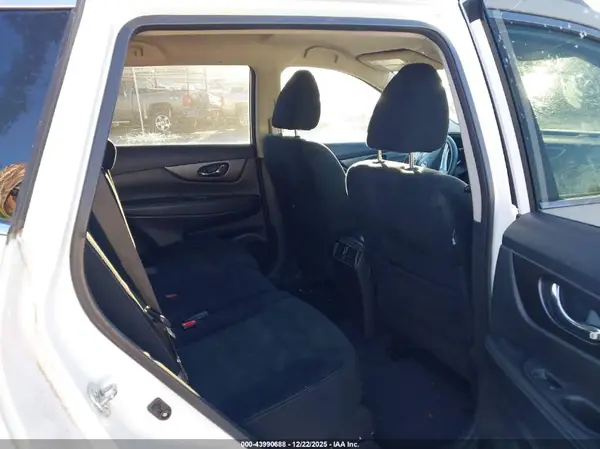 5N1AT2MM3GC882970 2016 NISSAN ROGUE - Image 8