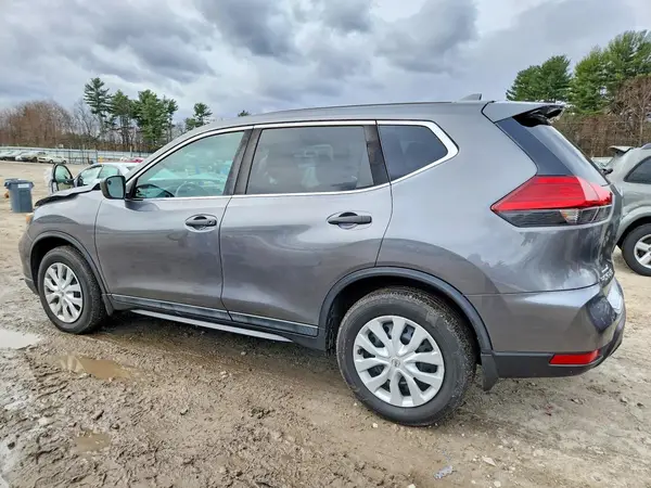5N1AT2MM4HC744663 2017 NISSAN ROGUE - Image 2
