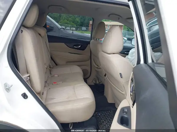 5N1AT2MM4HC755064 2017 NISSAN ROGUE - Image 8