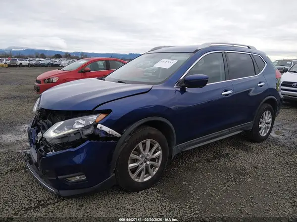 5N1AT2MM4HC755145 2017 NISSAN ROGUE - Image 2