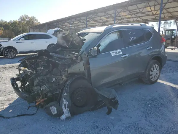 5N1AT2MM4HC772897 2017 NISSAN ROGUE - Image 1