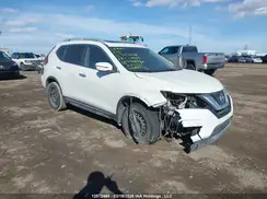 5N1AT2MM5HC794780 2017 NISSAN ROGUE