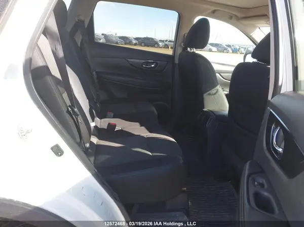 5N1AT2MM5HC794780 2017 NISSAN ROGUE - Image 8