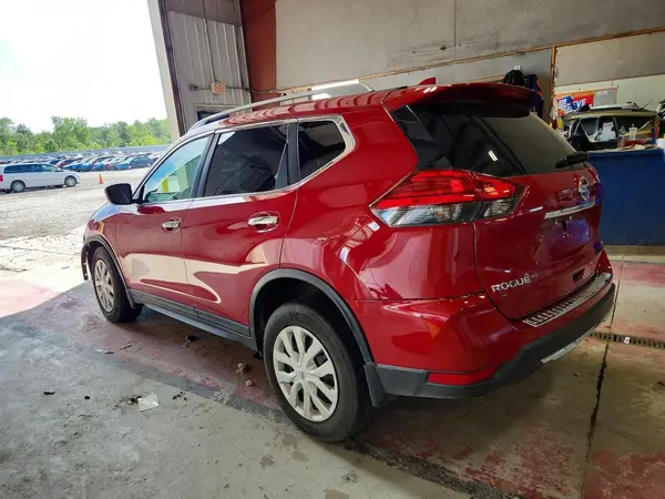 5N1AT2MM5HC843671 2017 NISSAN ROGUE - Image 2