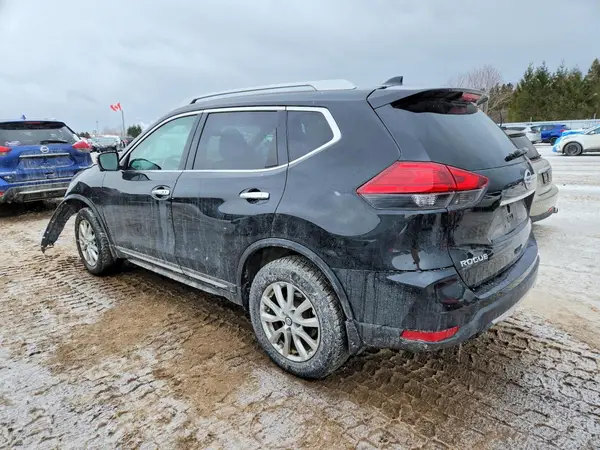 5N1AT2MM6HC818486 2017 NISSAN ROGUE - Image 2
