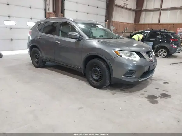 5N1AT2MM7GC835053 2016 NISSAN ROGUE - Image 1