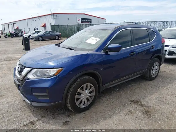 5N1AT2MM7HC780623 2017 NISSAN ROGUE - Image 2