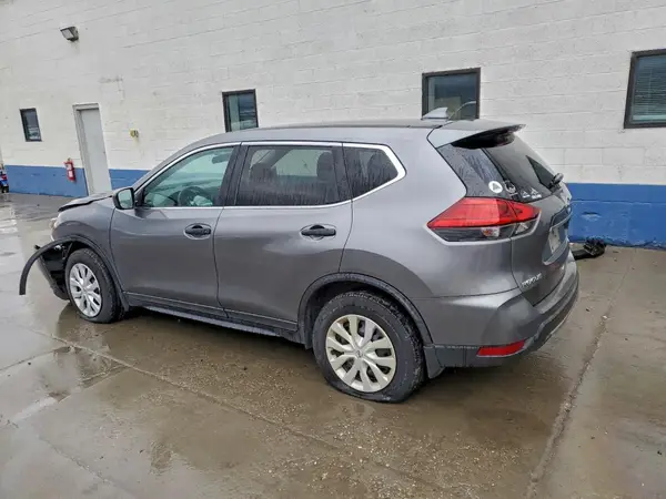 5N1AT2MM7HC786213 2017 NISSAN ROGUE - Image 2