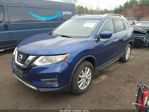 5N1AT2MM7HC815645 2017 NISSAN ROGUE - Image 2