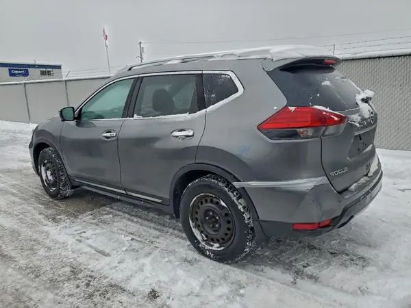 5N1AT2MM8HC747713 2017 NISSAN ROGUE - Image 2