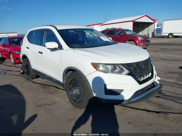 5N1AT2MM8HC783725 2017 NISSAN ROGUE - Image 1