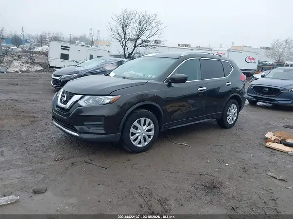 5N1AT2MM8HC821681 2017 NISSAN ROGUE - Image 2