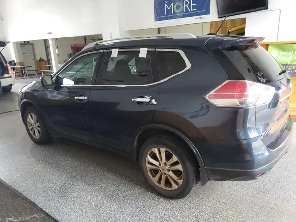 5N1AT2MMXGC757674 2016 NISSAN ROGUE - Image 2