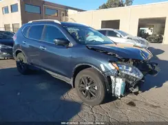 5N1AT2MN0GC882790 2016 NISSAN ROGUE