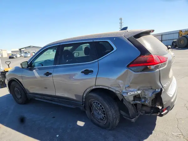 5N1AT2MN0HC745687 2017 NISSAN ROGUE - Image 2